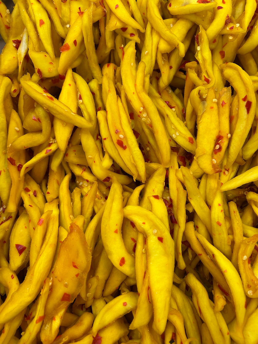 #3403 Slice Young Mango with Salt and Chili - Xoài Non Lắc Muối Ớt