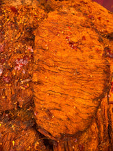 Load image into Gallery viewer, 1015B Khô Bò Sả Cay Miếng Lớn Cay nhiều
